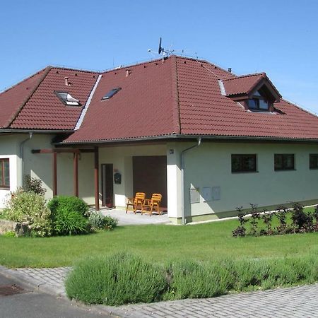 Obora 827 Nova Bystrice Villa Exterior photo